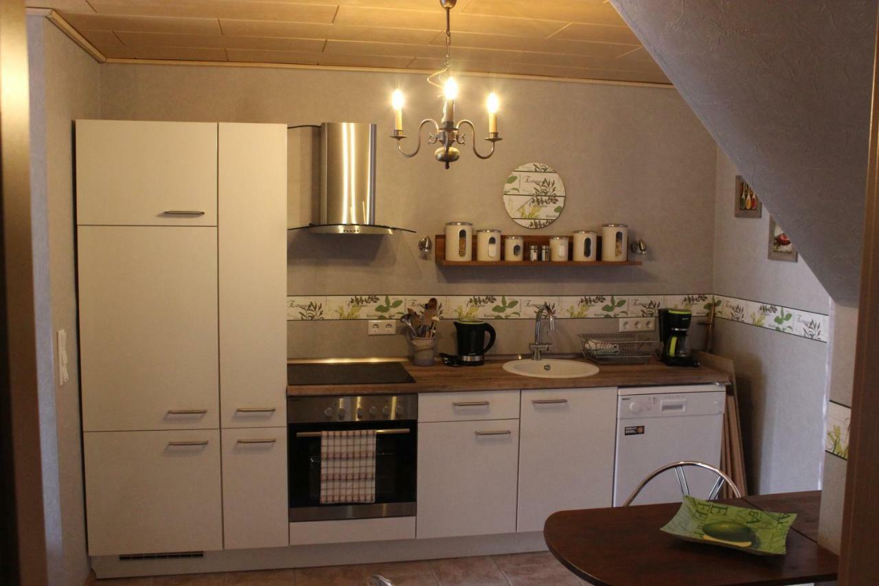 Ferienwohnung Schwarz Benshausen Екстер'єр фото